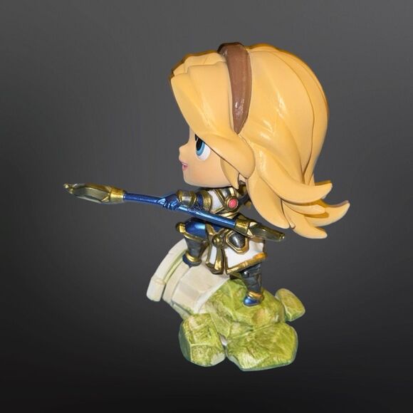 DISCONTINUED Lux Figure Authentic League of Legends Riot Games Merch A17 - Picture 8 of 9